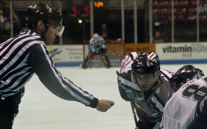 TMU Bold vs Toronto – School Day Game (Men's Hockey)